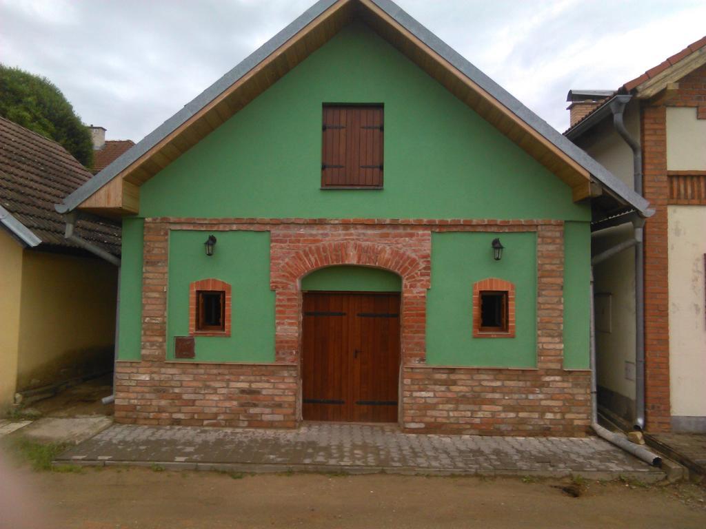Vinarstvi Bician Apartment Vrbovec Exterior photo